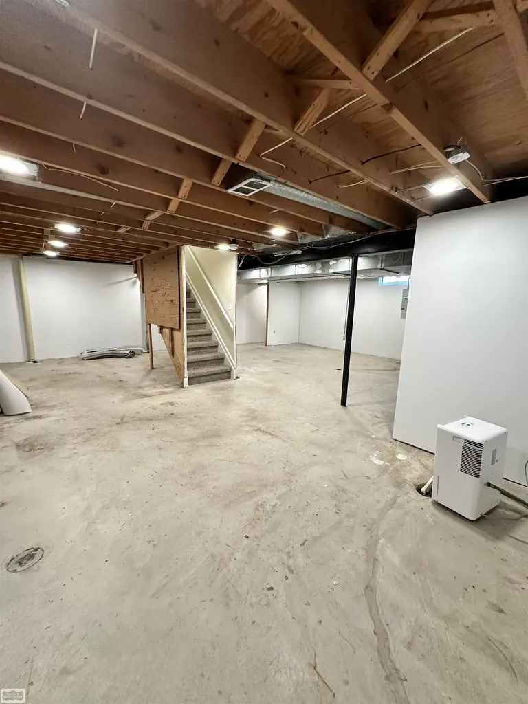 36171 Pompano Drive Sterling Heights City MI 48310
