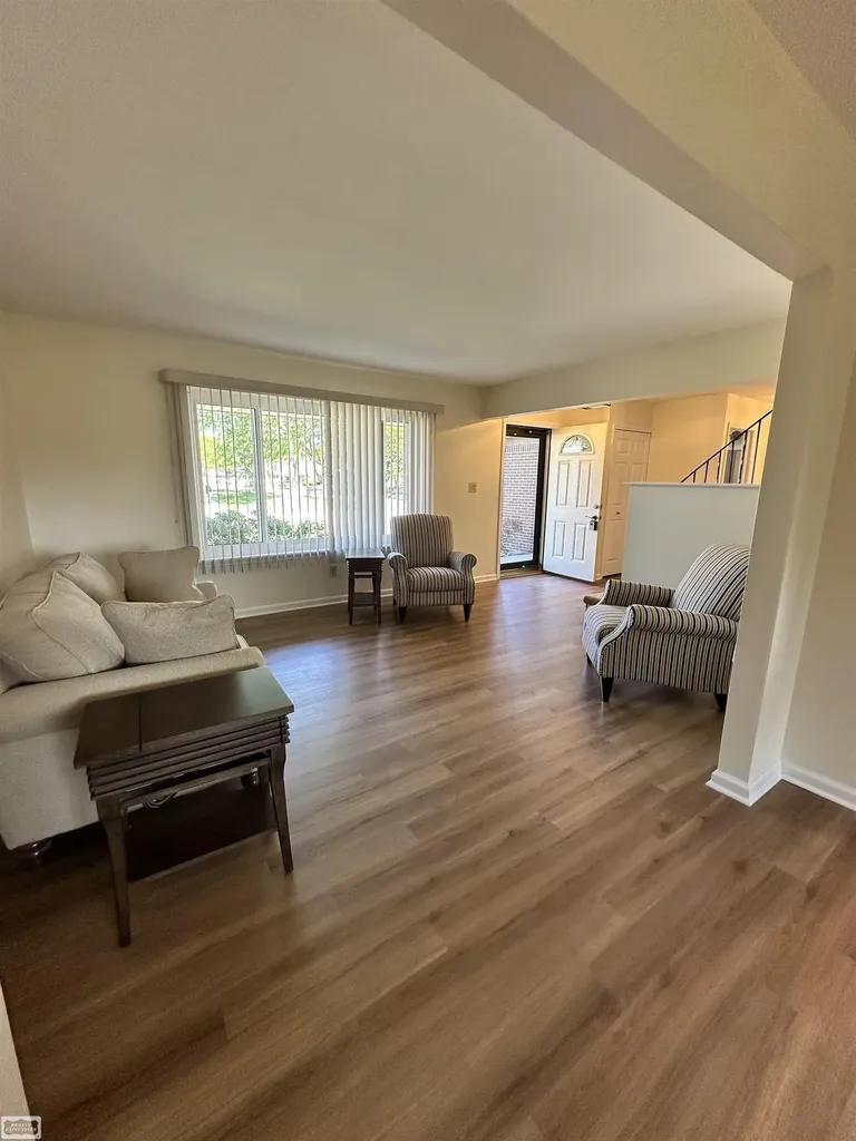 36171 Pompano Drive Sterling Heights City MI 48310