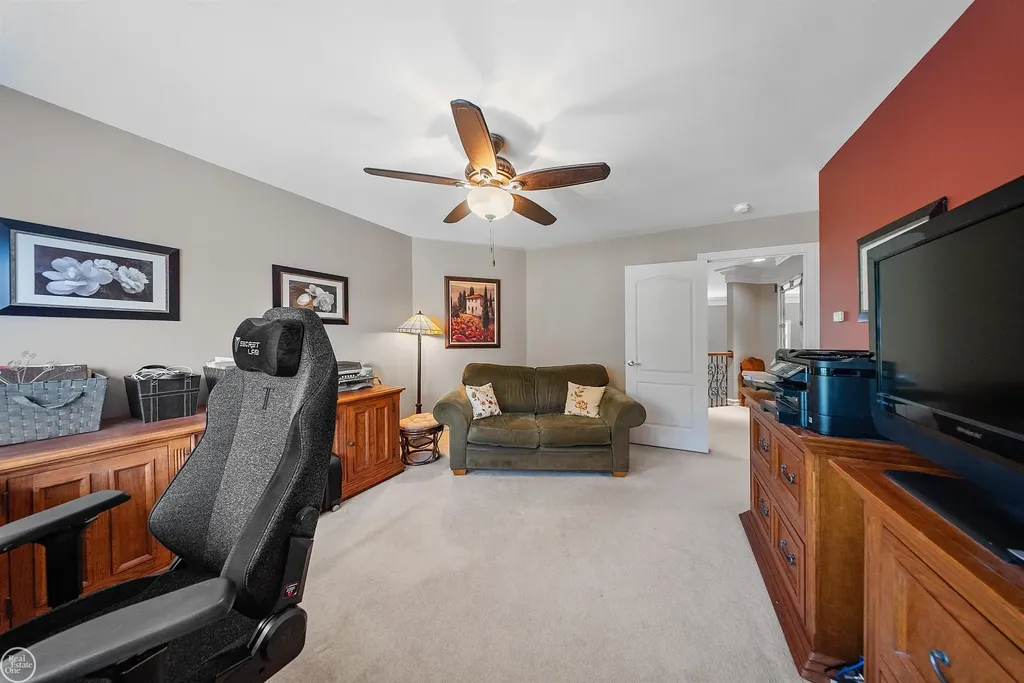 13046 Partridge Run Drive Shelby Charter Township MI 48315