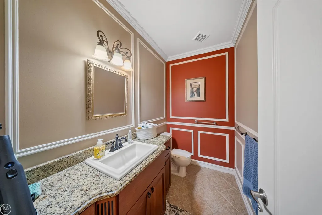 13046 Partridge Run Drive Shelby Charter Township MI 48315
