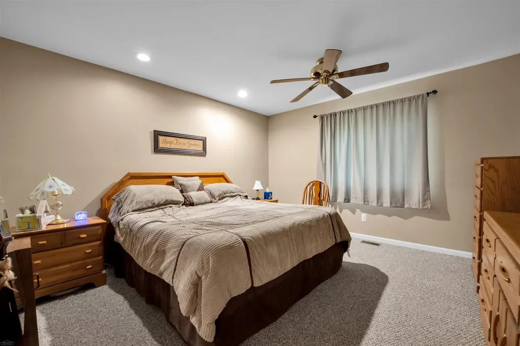 57016 Megan Dr Drive Washington Township MI 48094