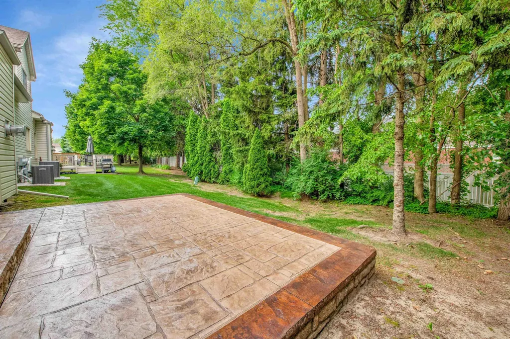 57016 Megan Dr Drive Washington Township MI 48094