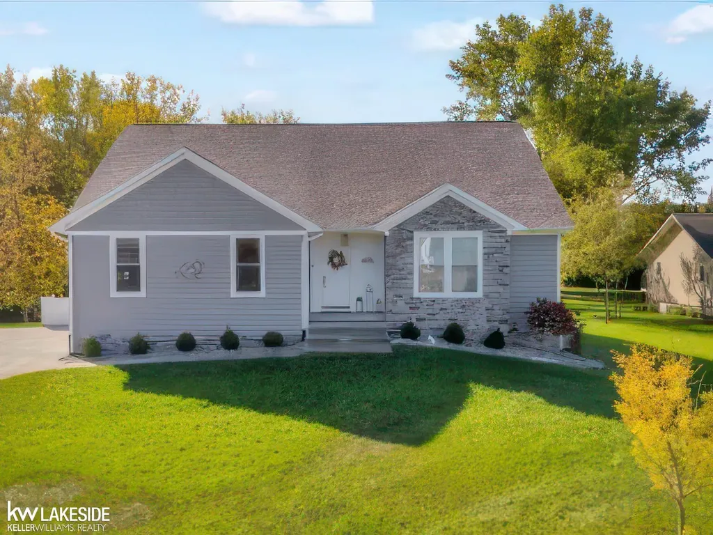 6695 West Street Caseville City MI 48725