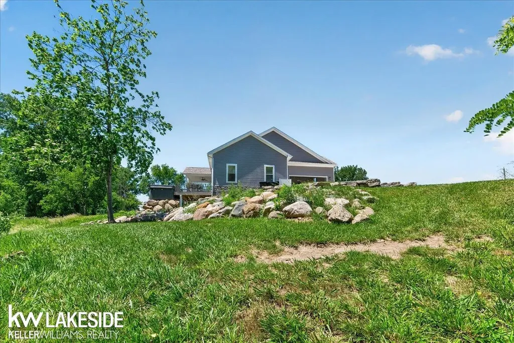 6695 West Street Caseville City MI 48725