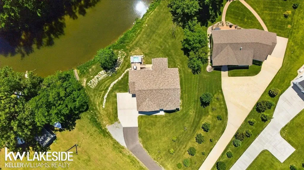 6695 West Street Caseville City MI 48725