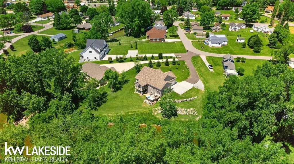 6695 West Street Caseville City MI 48725