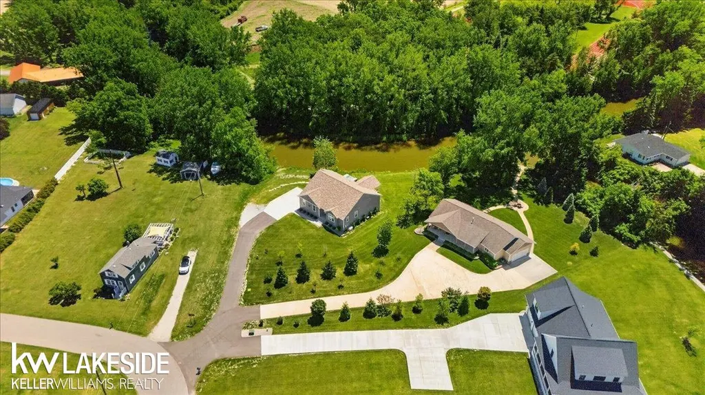 6695 West Street Caseville City MI 48725