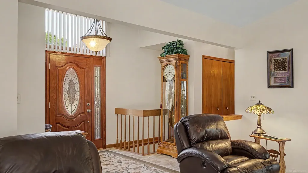 53240 Hillside Drive Shelby Charter Township MI 48316