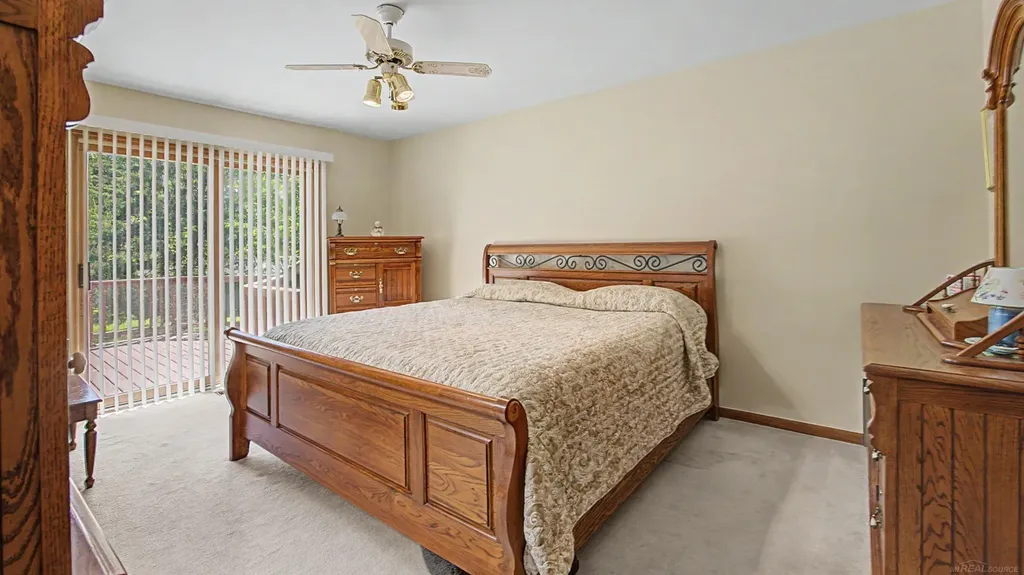 53240 Hillside Drive Shelby Charter Township MI 48316