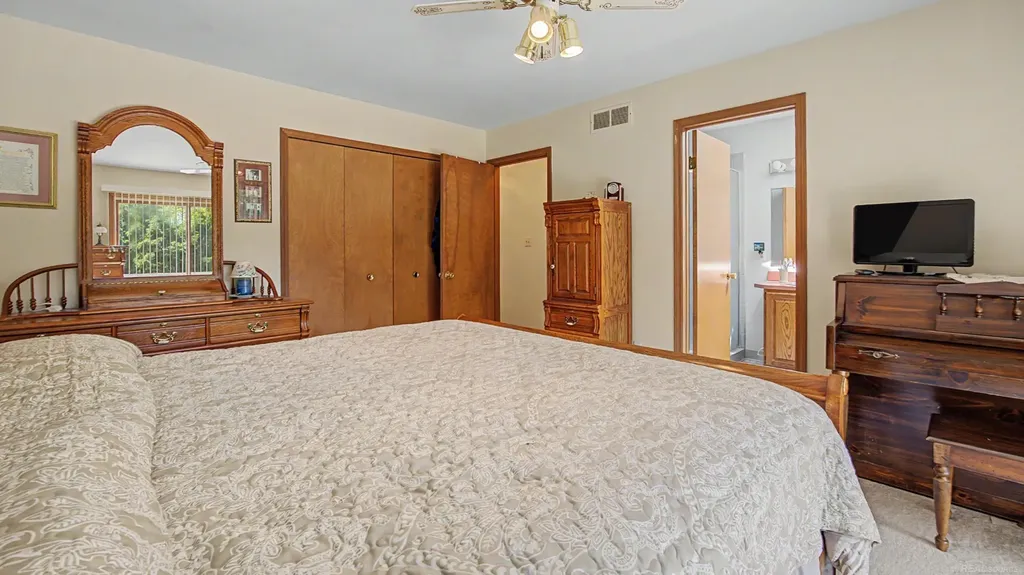 53240 Hillside Drive Shelby Charter Township MI 48316
