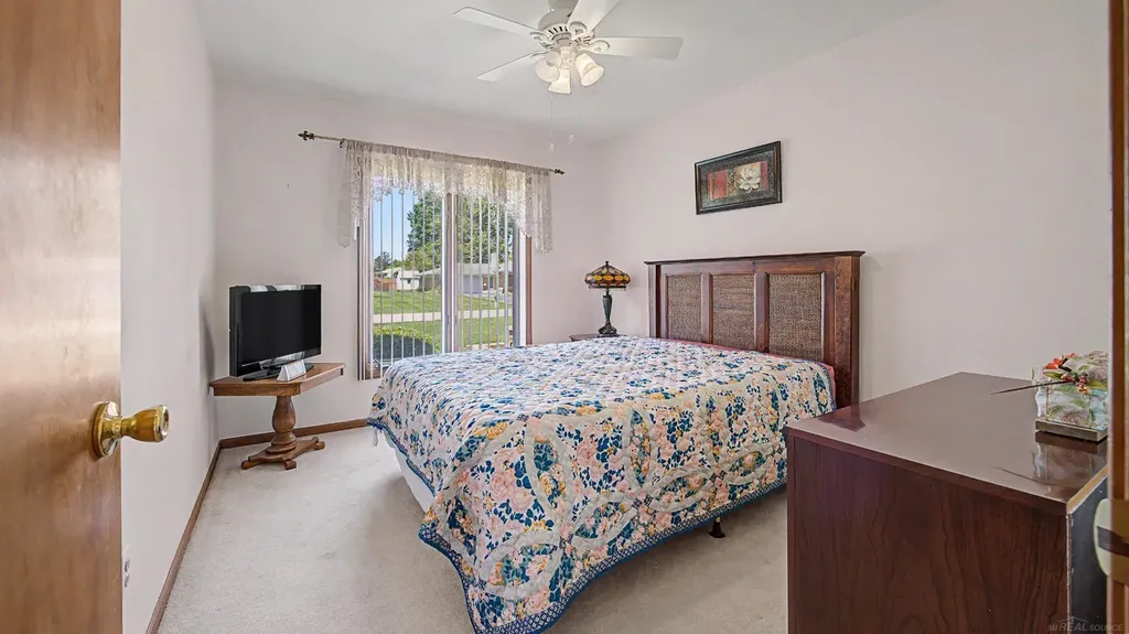 53240 Hillside Drive Shelby Charter Township MI 48316