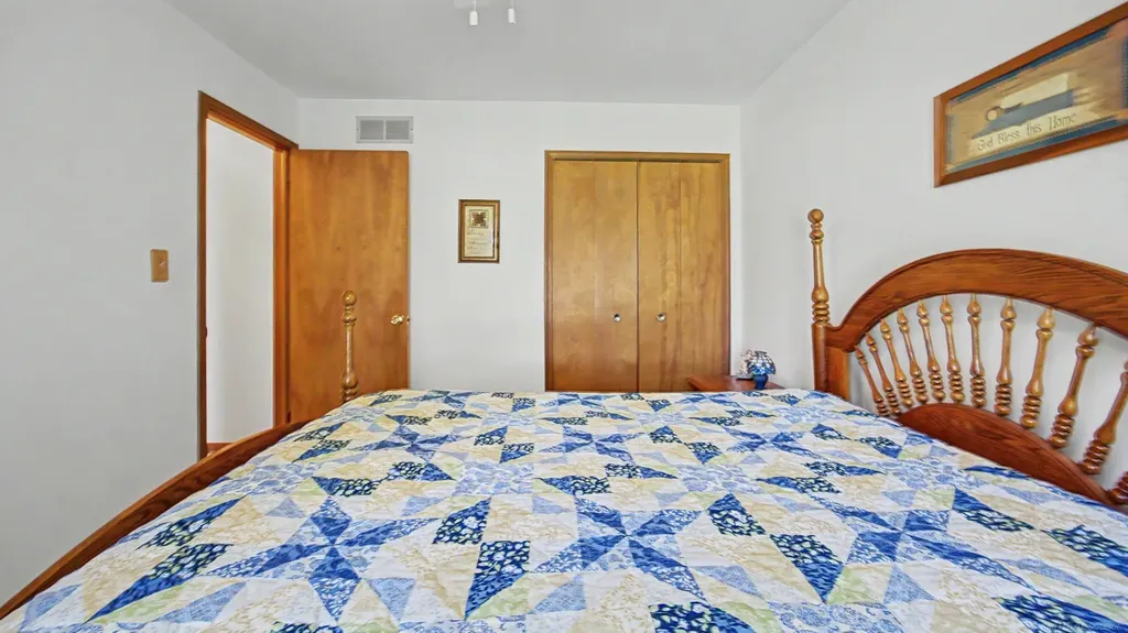 53240 Hillside Drive Shelby Charter Township MI 48316