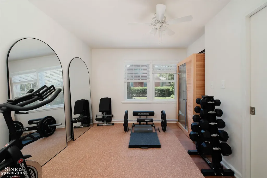486 Bournemouth Road Grosse Pointe Farms City MI 48236