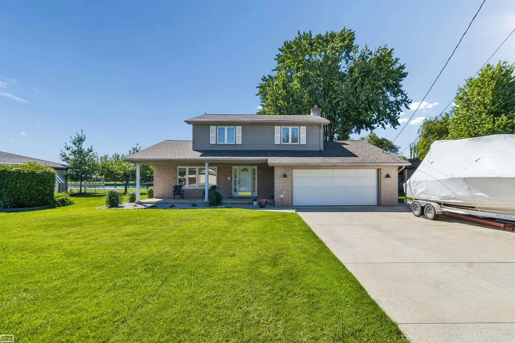 7253 Flamingo Road Clay Township MI 48001