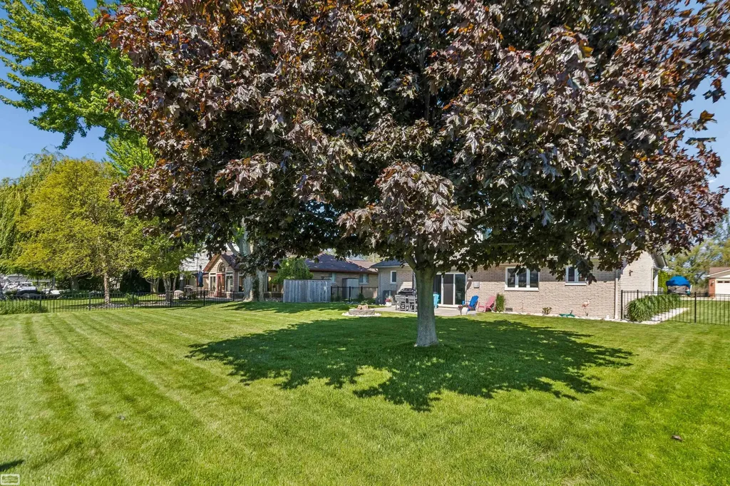 7253 Flamingo Road Clay Township MI 48001