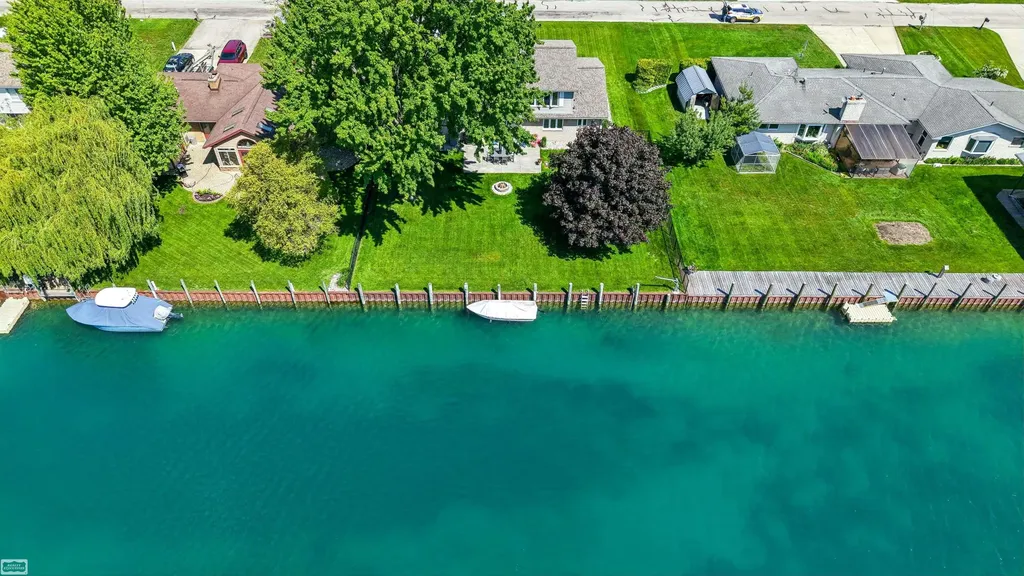 7253 Flamingo Road Clay Township MI 48001