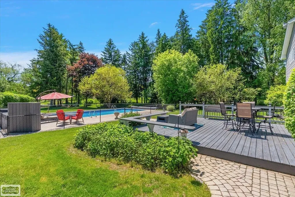 9780 Klais Road Independence Charter Township MI 48348