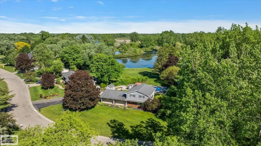 9780 Klais Road Independence Charter Township MI 48348