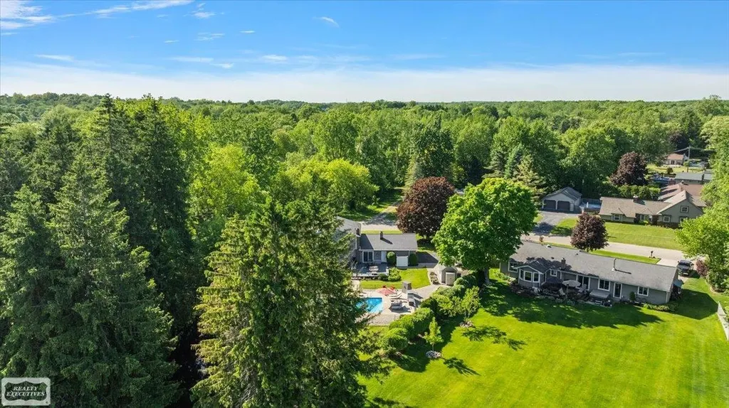 9780 Klais Road Independence Charter Township MI 48348