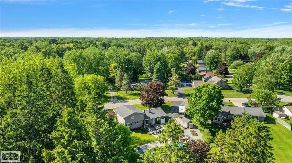 9780 Klais Road Independence Charter Township MI 48348