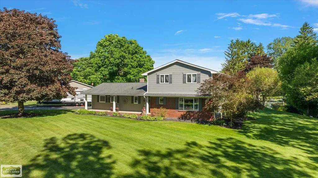 9780 Klais Road Independence Charter Township MI 48348