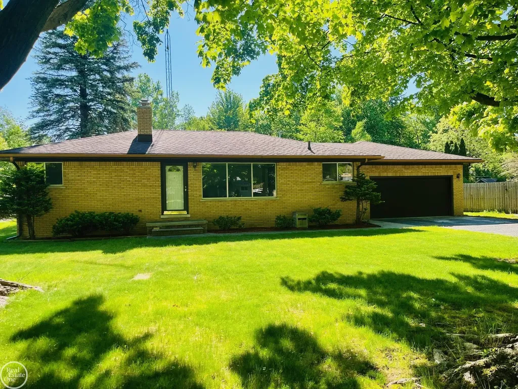 227 Connecticut Avenue Marysville City MI 48040