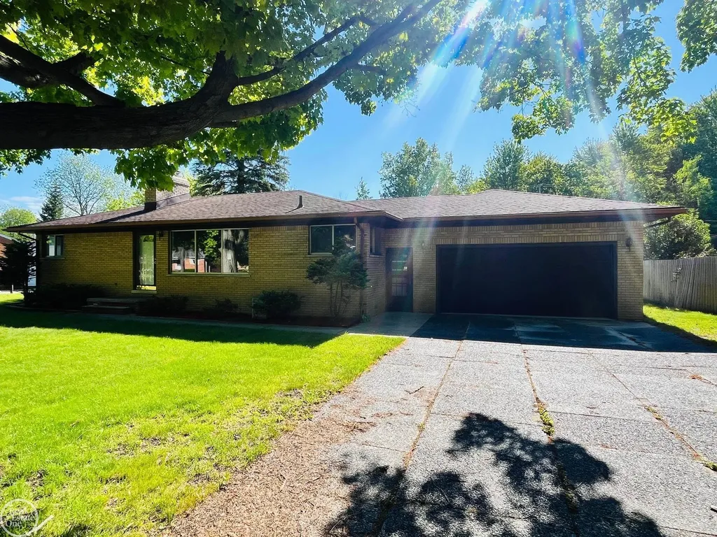 227 Connecticut Avenue Marysville City MI 48040