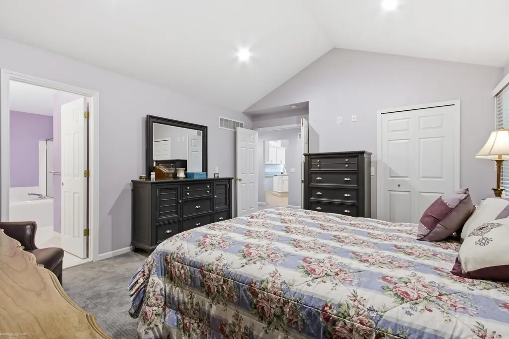 47153 W Mission Valley Drive Macomb Township MI 48042