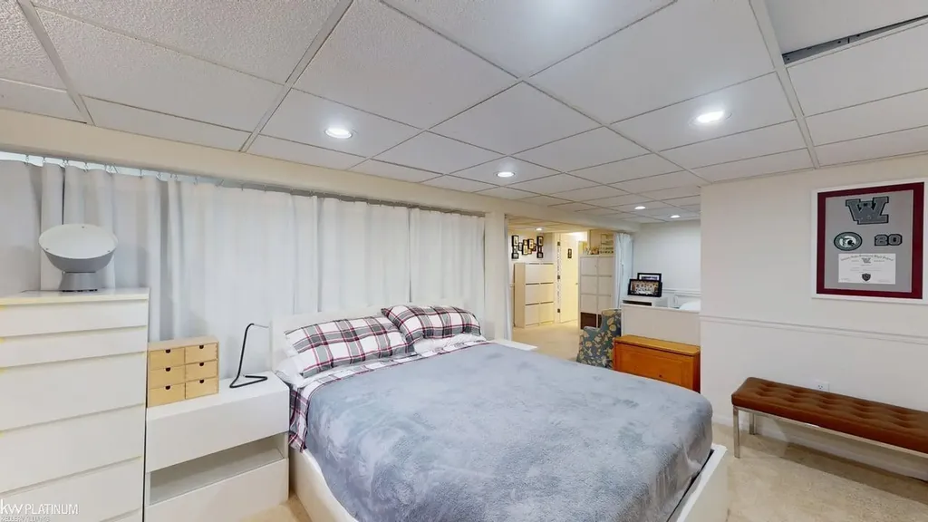 43421 Brooks Drive Clinton Charter Township MI 48038