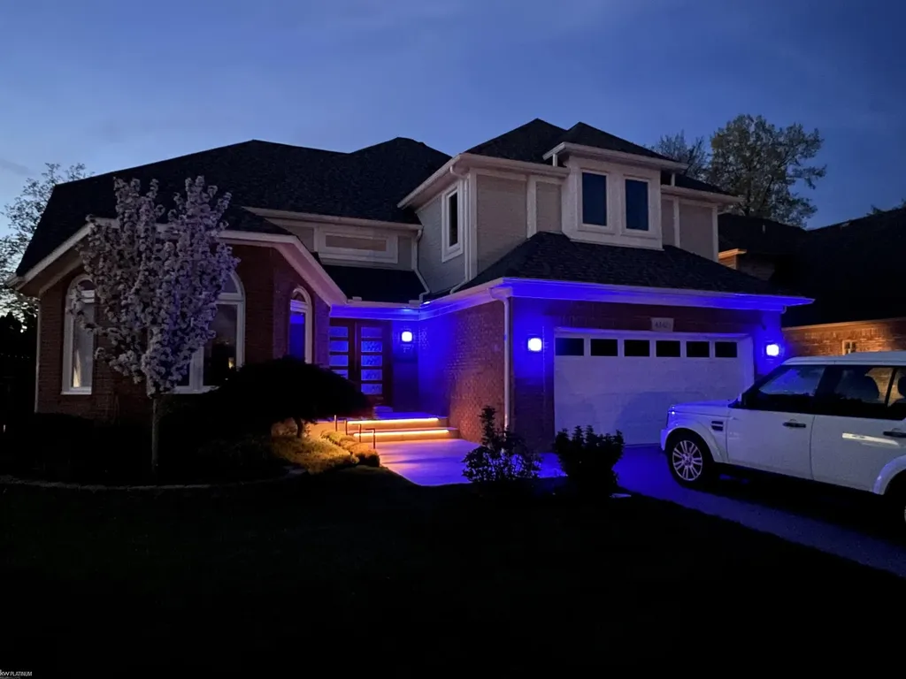 43421 Brooks Drive Clinton Charter Township MI 48038