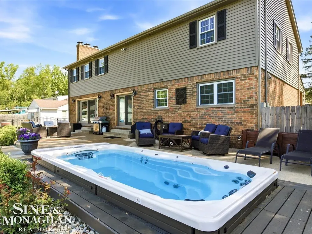 50591 Lagae Street New Baltimore City MI 48047