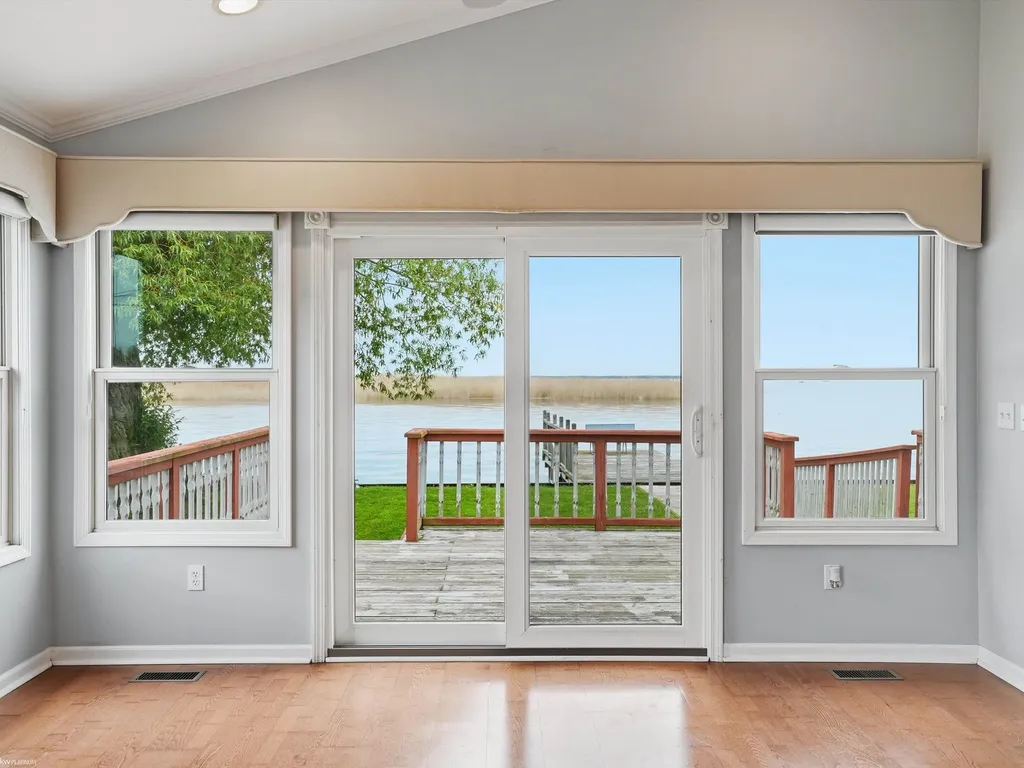 8622 Anchor Bay Drive Clay Township MI 48001