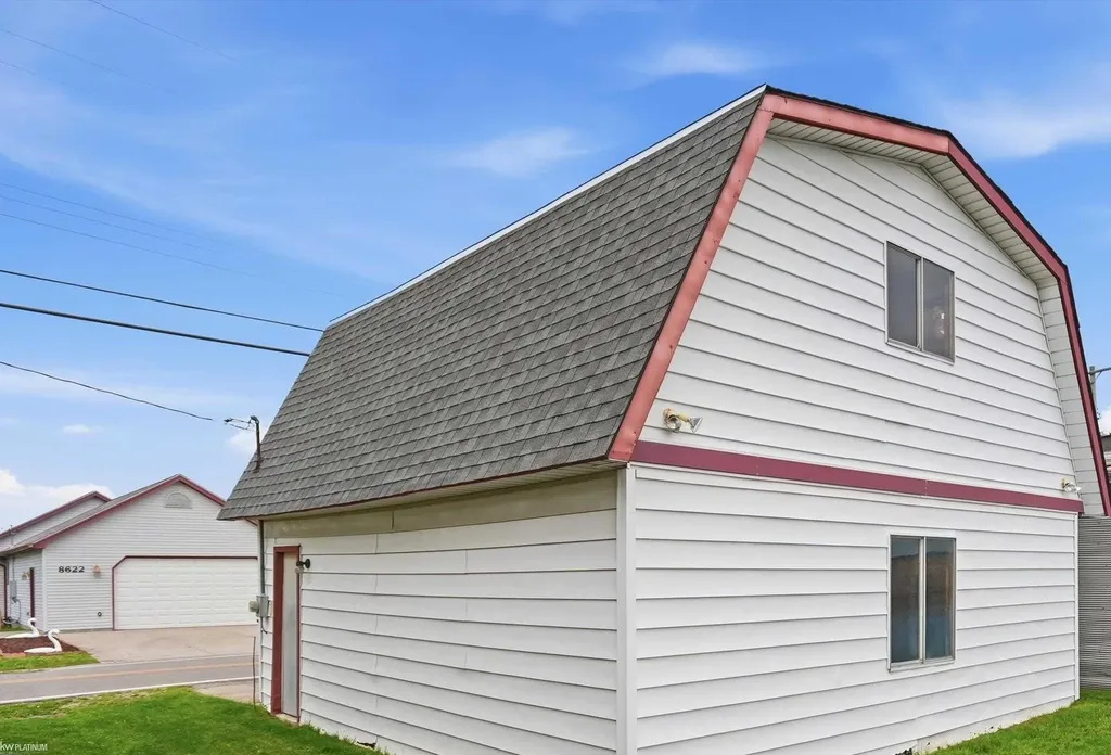 8622 Anchor Bay Drive Clay Township MI 48001