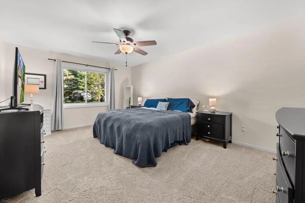 8303 Frederick Drive Washington Township MI 48094