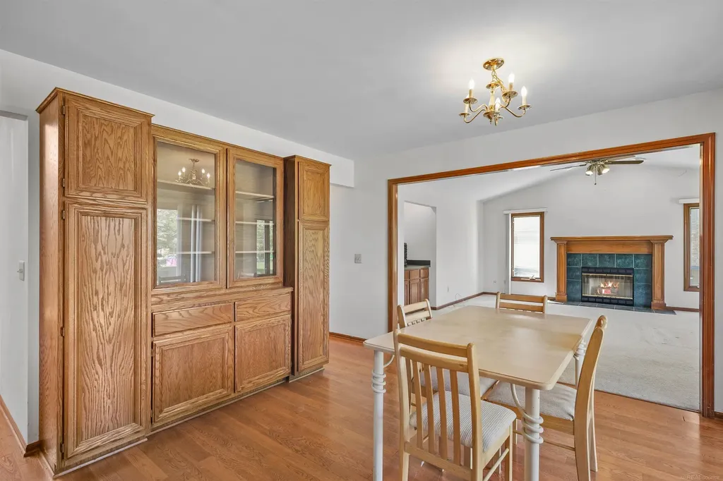 46325 Glen Eagle Drive Shelby Charter Township MI 48315