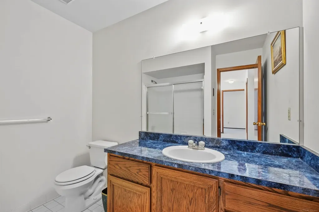 46325 Glen Eagle Drive Shelby Charter Township MI 48315