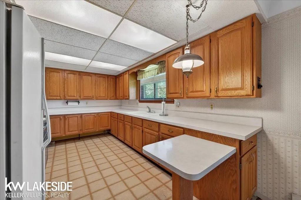57890 North Avenue Ray Township MI 48096
