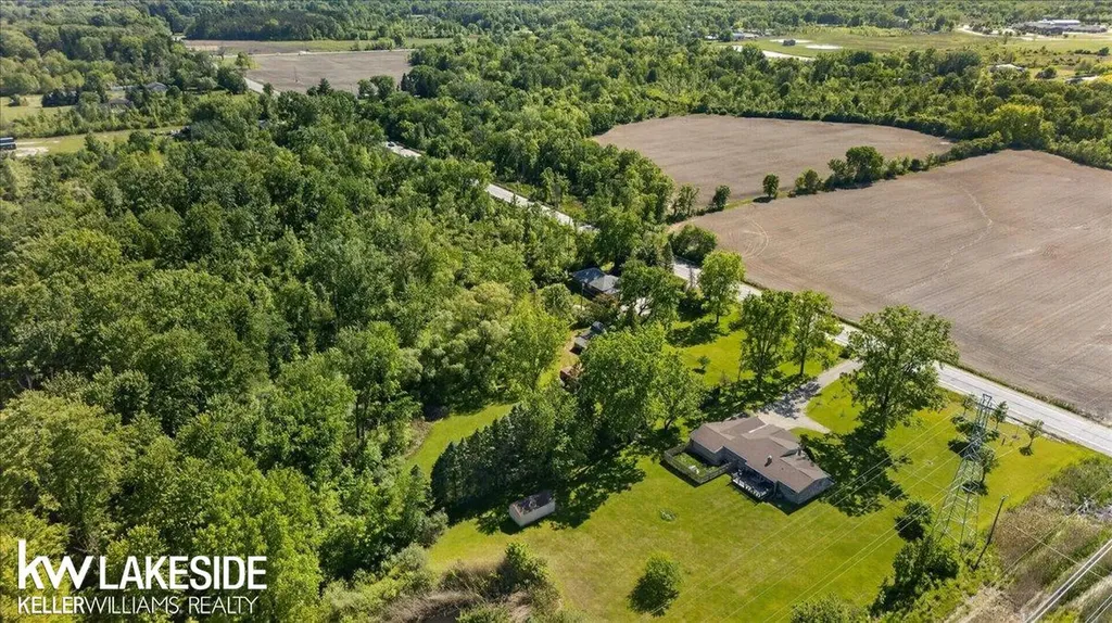57890 North Avenue Ray Township MI 48096