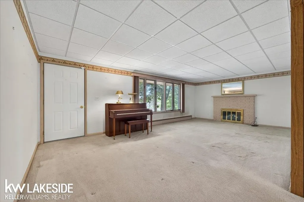 57890 North Avenue Ray Township MI 48096