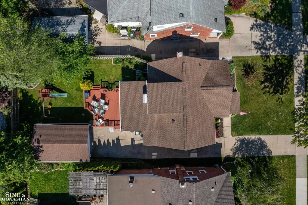 1229 Brys Drive Grosse Pointe Woods City MI 48236