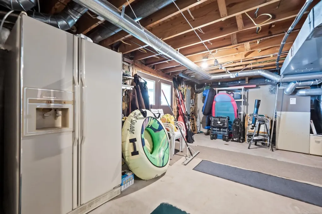 400 Lakes Edge Drive Oxford Charter Township MI 48371