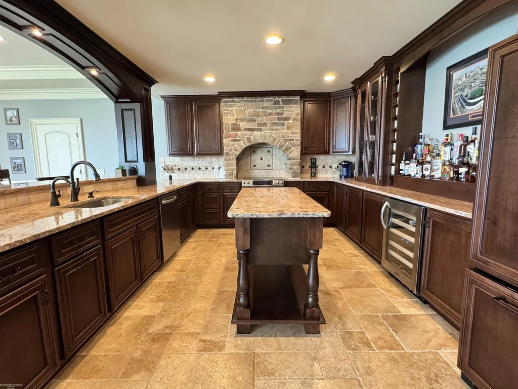 67729 Seven Lakes Court Washington Township MI 48095