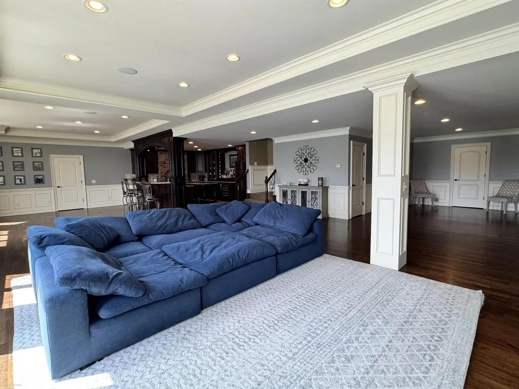 67729 Seven Lakes Court Washington Township MI 48095