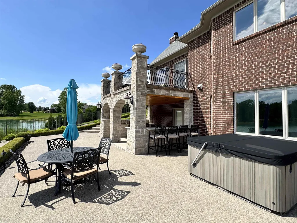67729 Seven Lakes Court Washington Township MI 48095