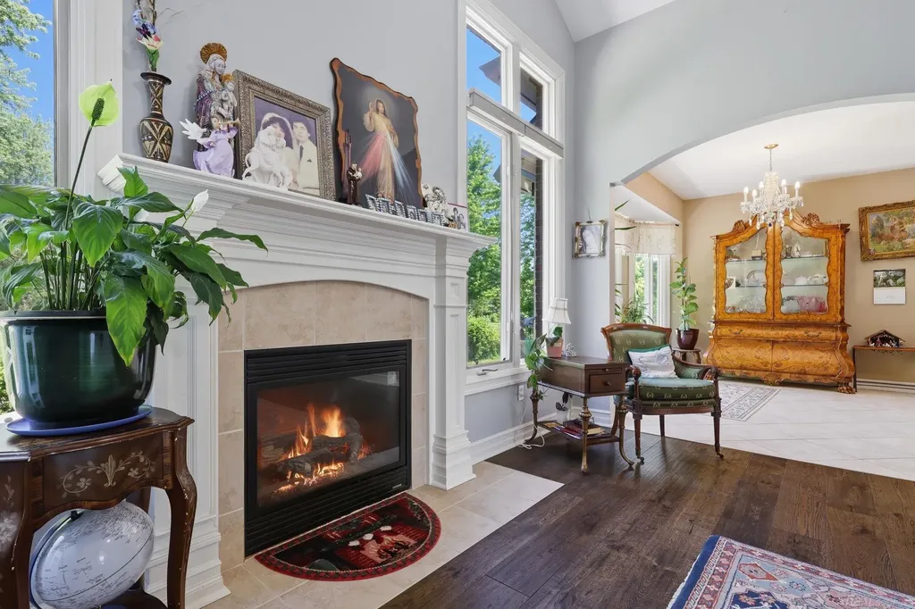 6241 Parliament Drive Washington Township MI 48095