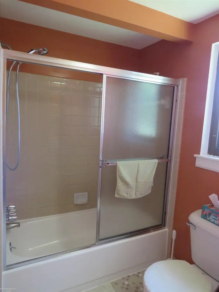 19231 Cooper Street Clinton Charter Township MI 48038