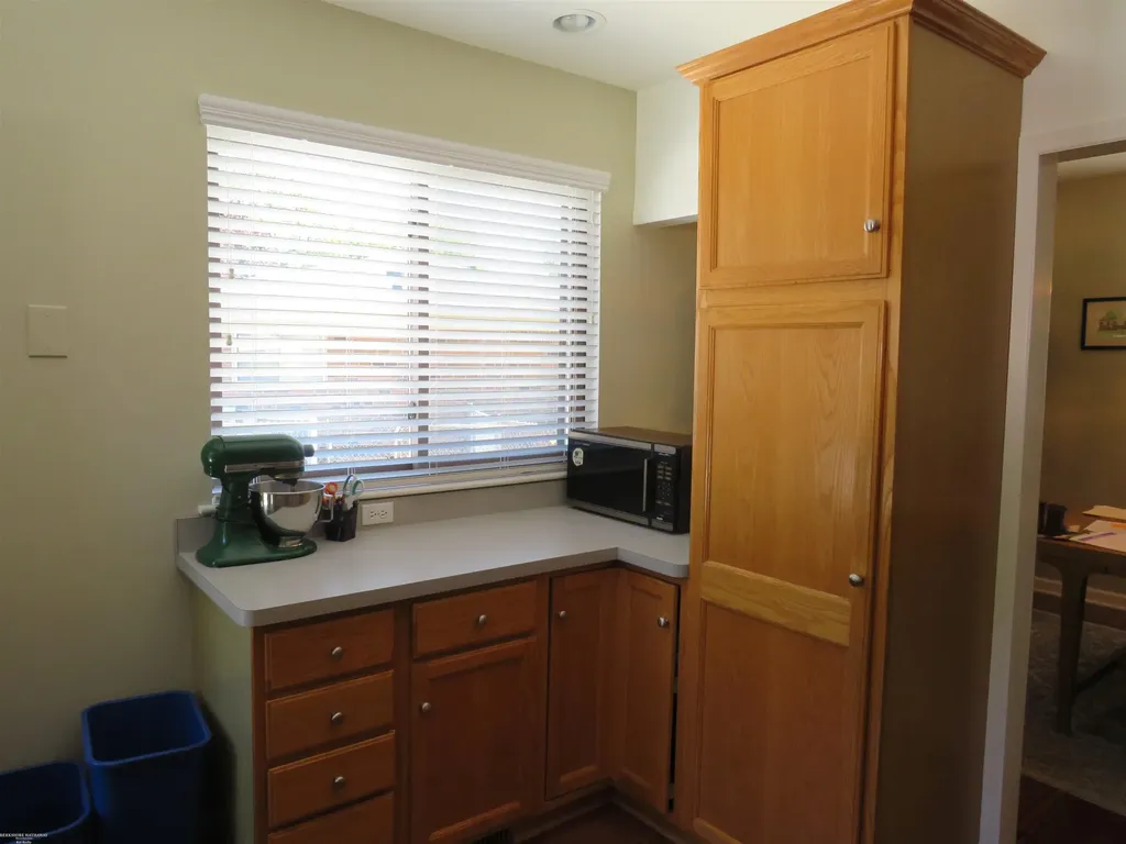19231 Cooper Street Clinton Charter Township MI 48038