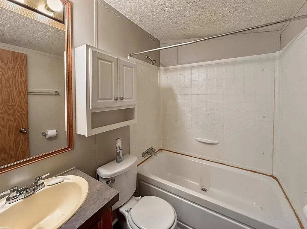 29767 Jamestown Drive Chesterfield Township MI 48051