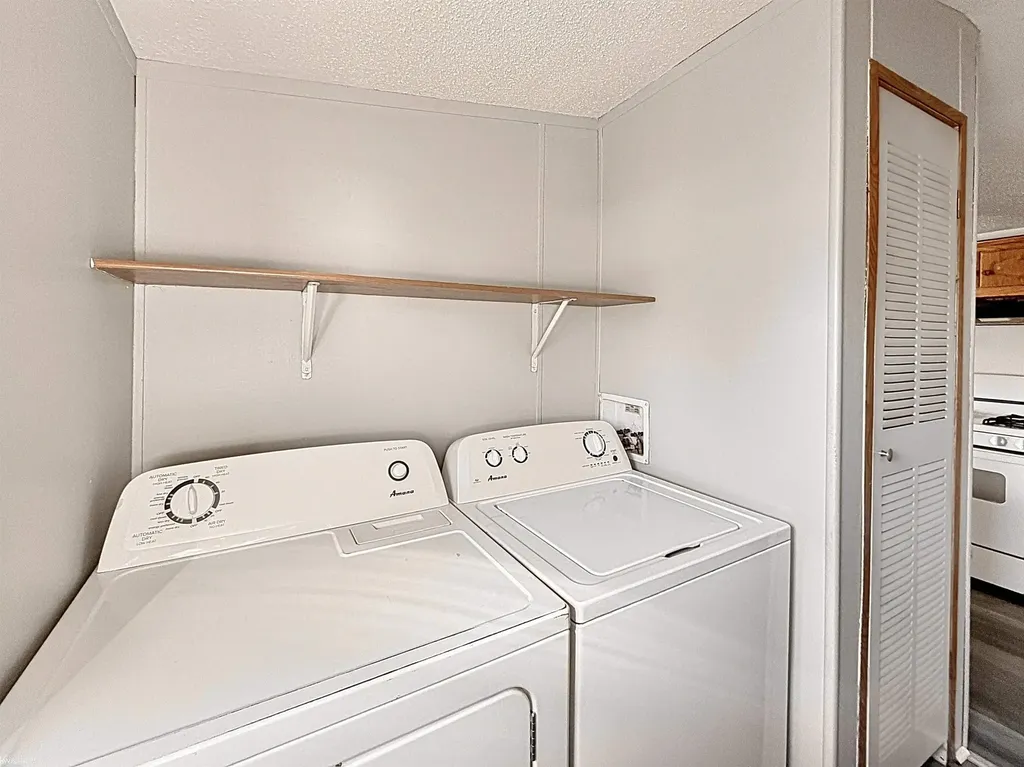29767 Jamestown Drive Chesterfield Township MI 48051