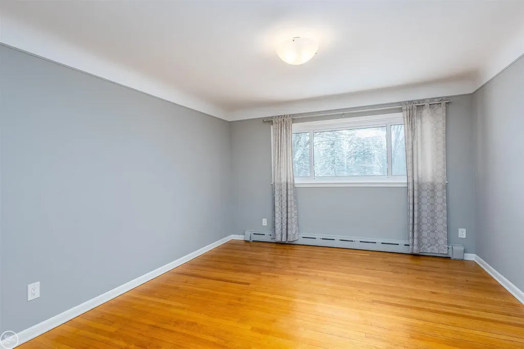 6026 Via Toscana Street Troy City MI 48085